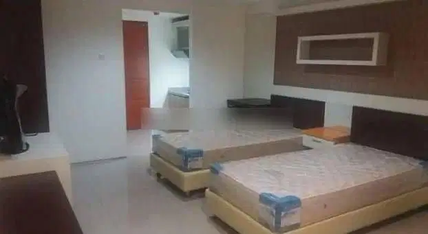Apartemen High Point, di Jl Siwalankerto