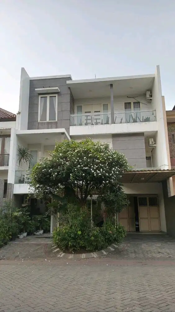 DIJUAL RUMAH KERTAJAYA INDAH REGENCY SUKOLILO SURABAYA RON.A1704
