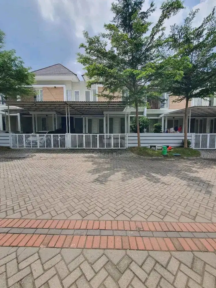 DIJUAL RUMAH WISATA SEMANGGI MANGROVE RUNGKUT SURABAYA RON.A385