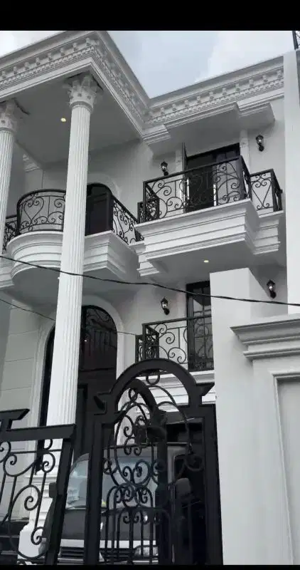 Rumah mewah european classic di Jagakarsa  Jaksel