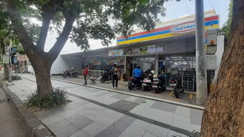 Dijual Tempat Usaha Jalan Raya A. Yani Surabaya