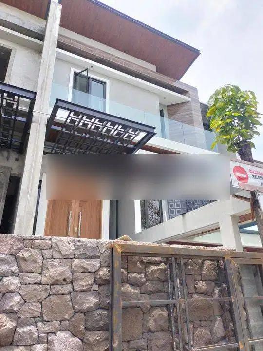 Rumah Citraland Cluster Taman Puspa Raya Bangunan 3 Lantai