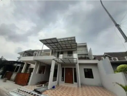 Dijual Cepat Rumah Taman Crysant BSD