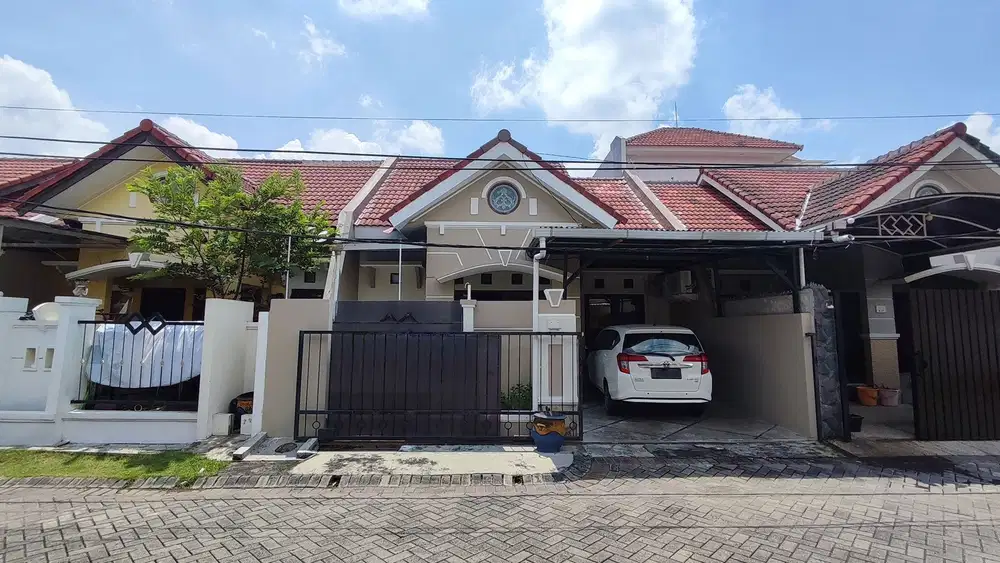*Dijual Rumah Graha Sampurna Indah Wiyung*