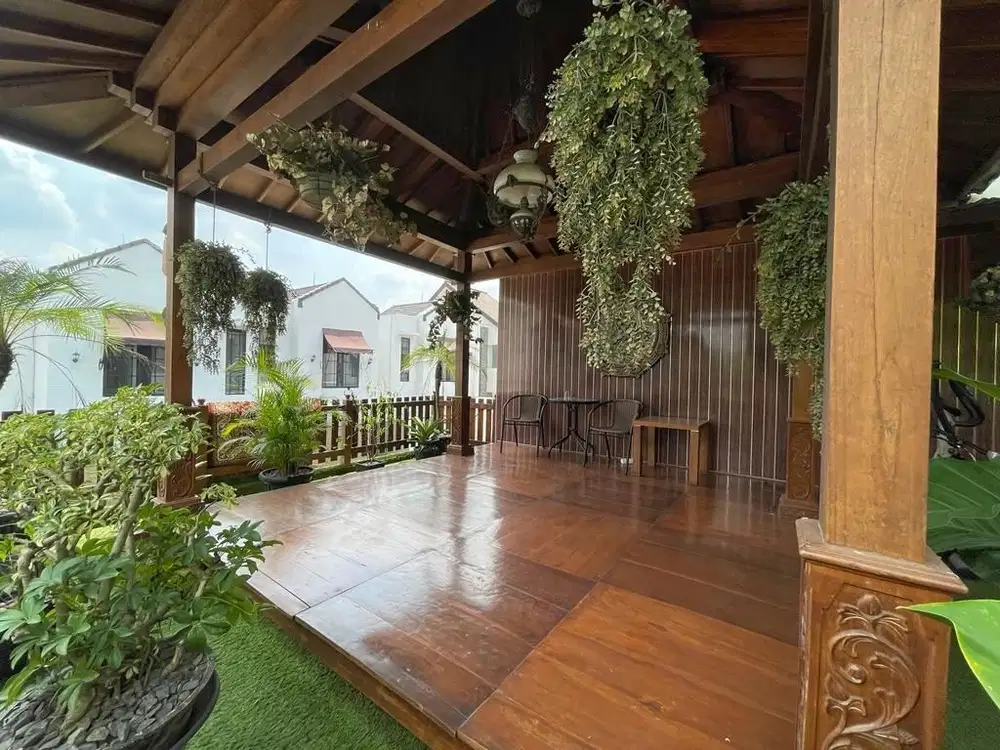 Rumah Cluster Ada Teras Atas Dekat Sektor 9, Toll & Int School