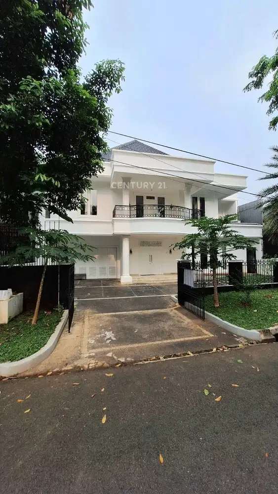 Rumah Klasik Mewah Ada Swim Pool Siap Huni Di Pondok Indah 16886