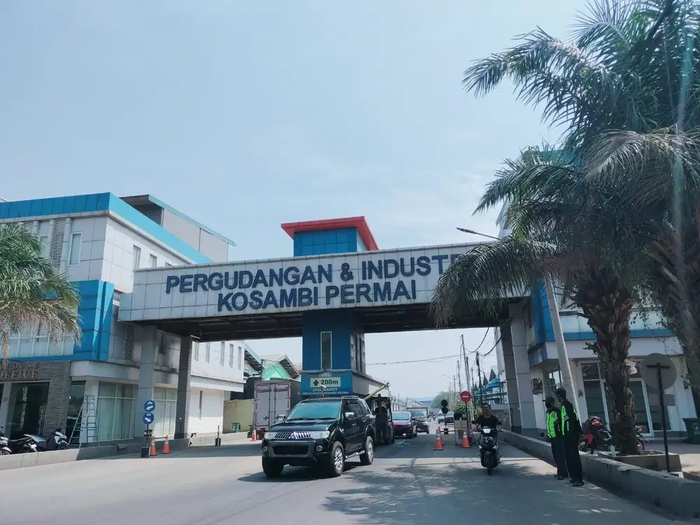 Gudang Gandeng KOSAMBI PERMAI Tangerang Rapih Siap Pakai
