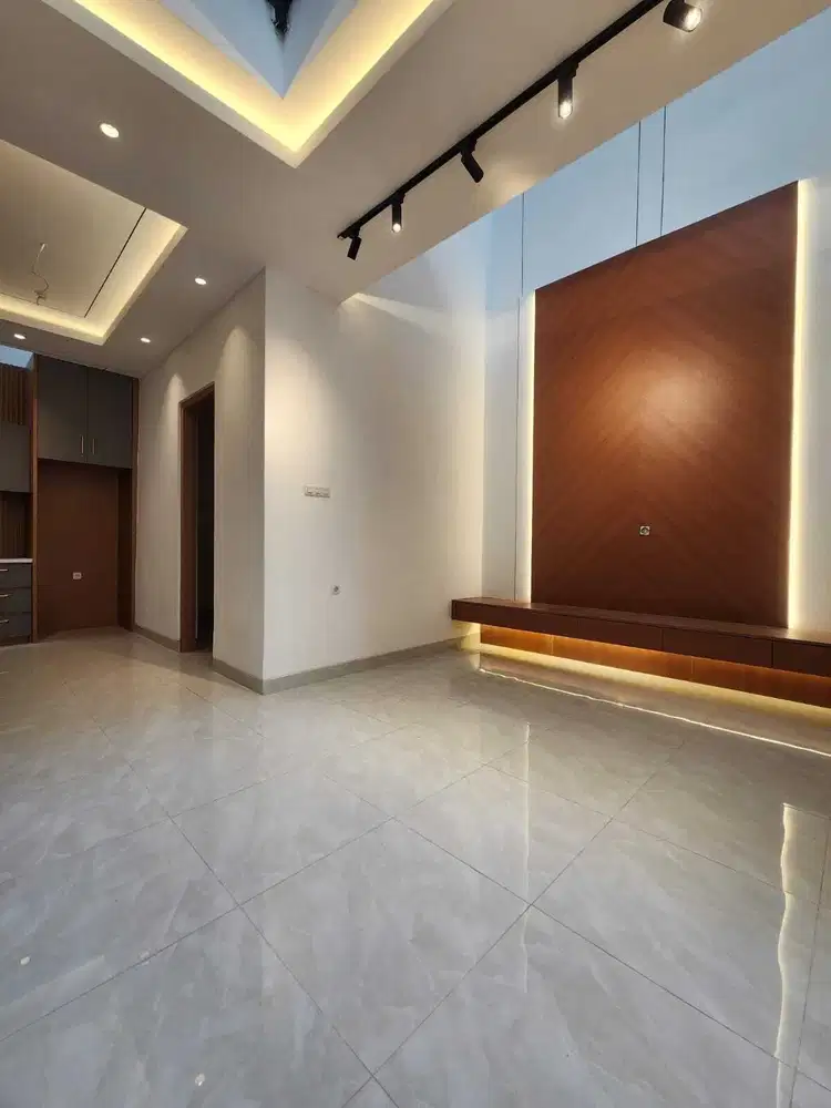 RUMAH KEREN 3 Lantai SIAP HUNI DURI KEPA ada 2 unit