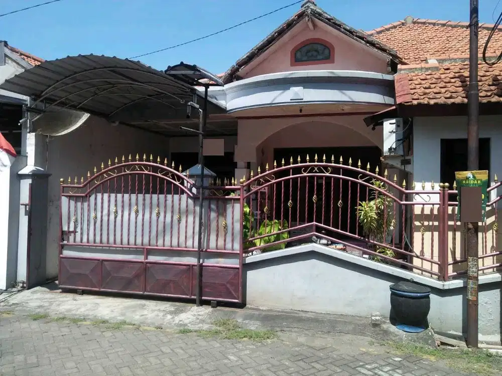 DIJUAL RUMAH JATISARI BESAR PEPELEGI WARU SIDOARJO RON.A560