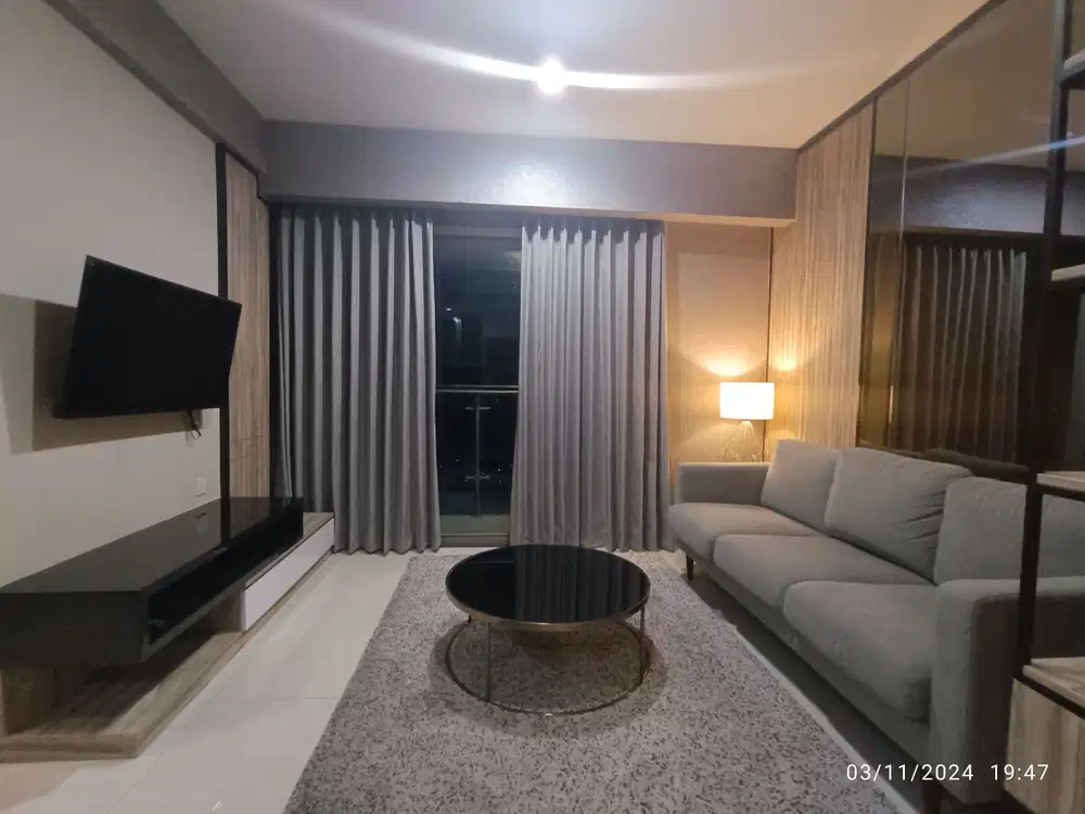Apartemen La Riz Pakuwon Mall 2BR Fully Furnished Lux Medium Floor