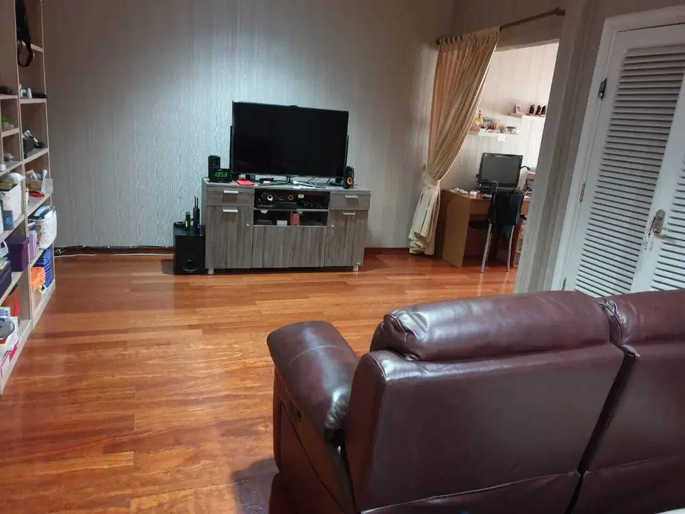 Rumah Furnished, Cocok untuk usaha, Pusat Kota Surabaya