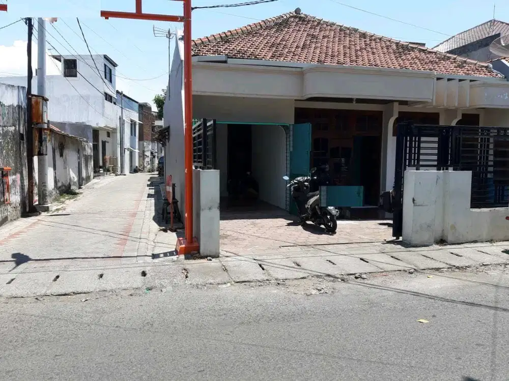 DIJUAL RUMAH SEMAMPIR SUKOLILO SURABAYA RON.A2177