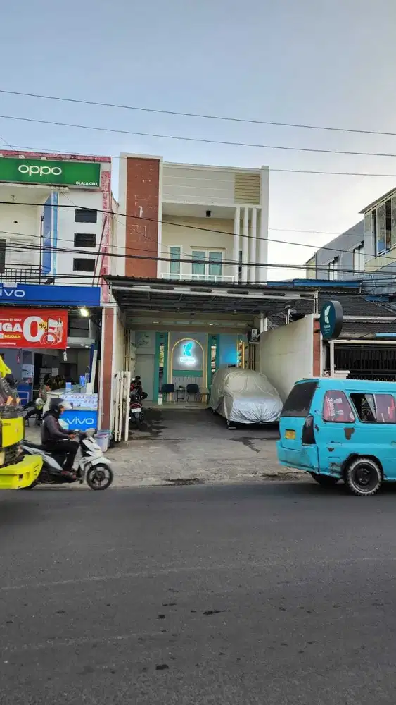 RUKO 2,5 LANTAI DI ANDI TONRO