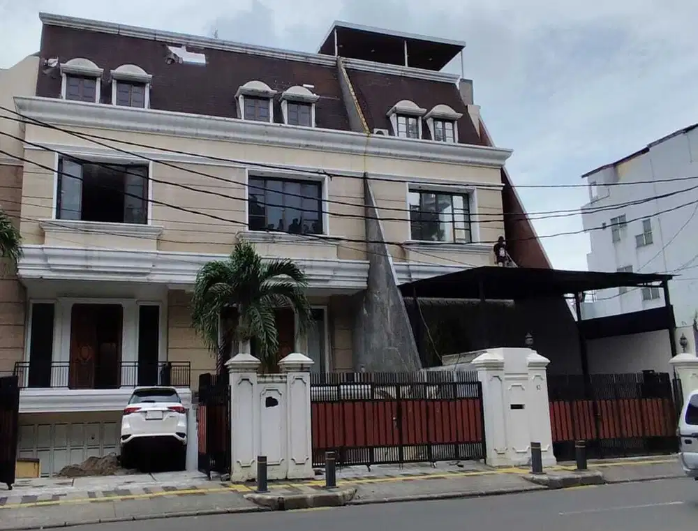 DIJUAL MINI BUILDING AREA SENOPATI JL.WIJAYA KEBAYORAN BARU JAKARTA SE