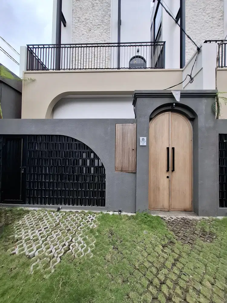 Villa siap Huni' Pantai Seseh