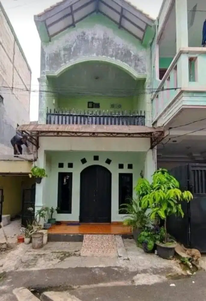 Dijual Rumah 2 Lantai di Khafi 2 Ciganjur Jaksel