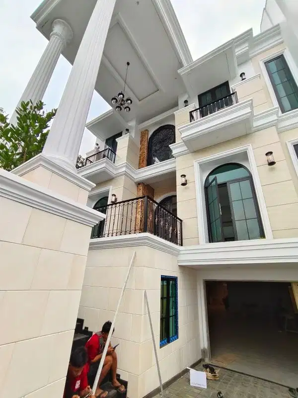 Di Jual Rumah dalam Komplek di Lebak Bulus Cilandak Jalsel