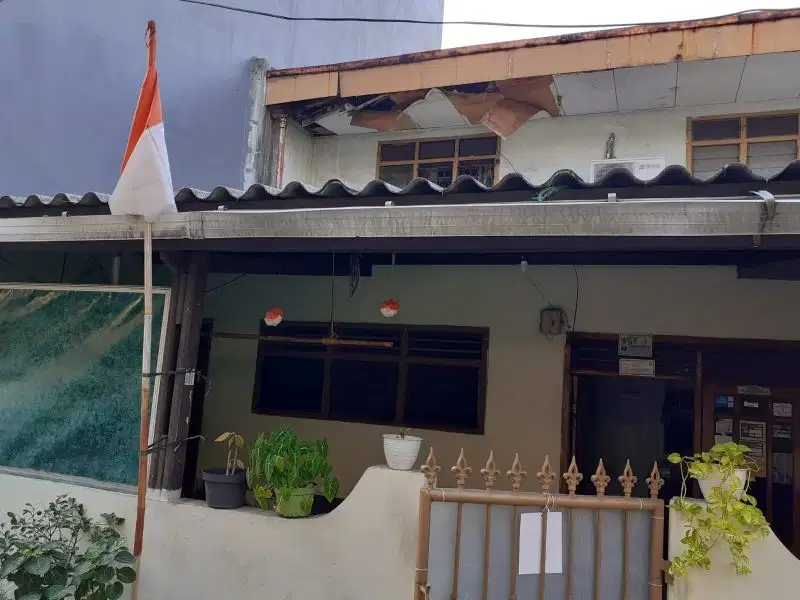 Di Jual Rumah 2lt murah di Tanjung Duren
