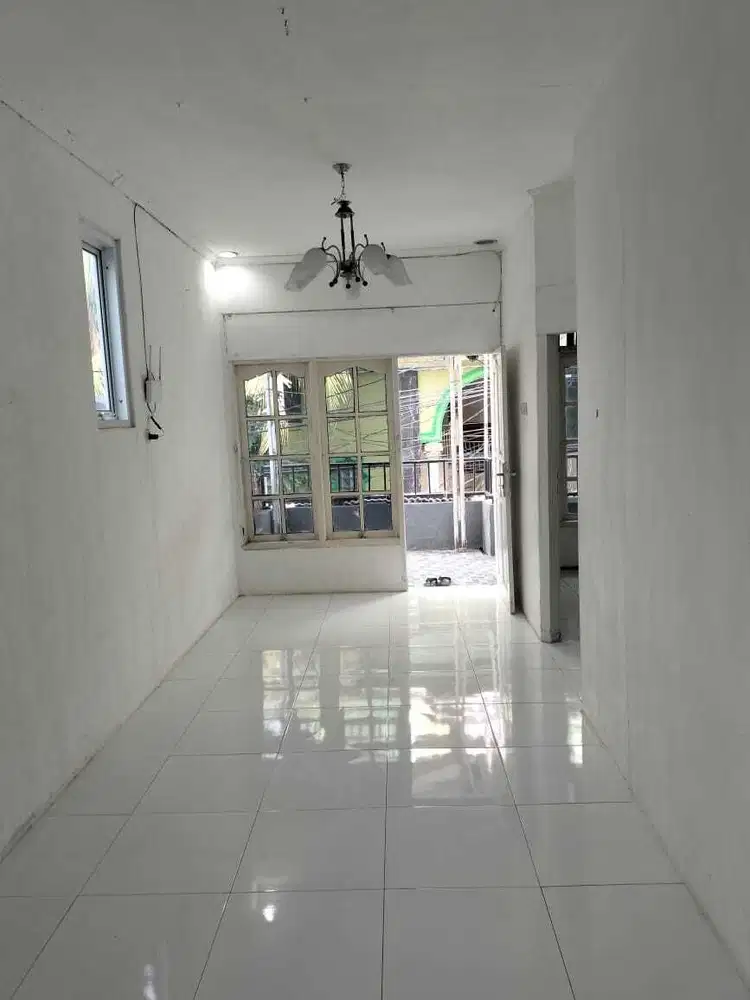 Jual Rumah Minimalis 2 Lantai, Dekat Jakarta Islamic Center