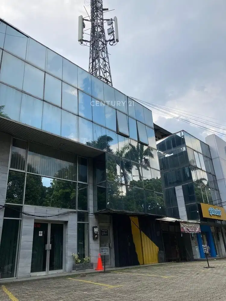 Ruko Lokasi Strategis 3 Lantai Di Bona Indah Plaza Ds16849