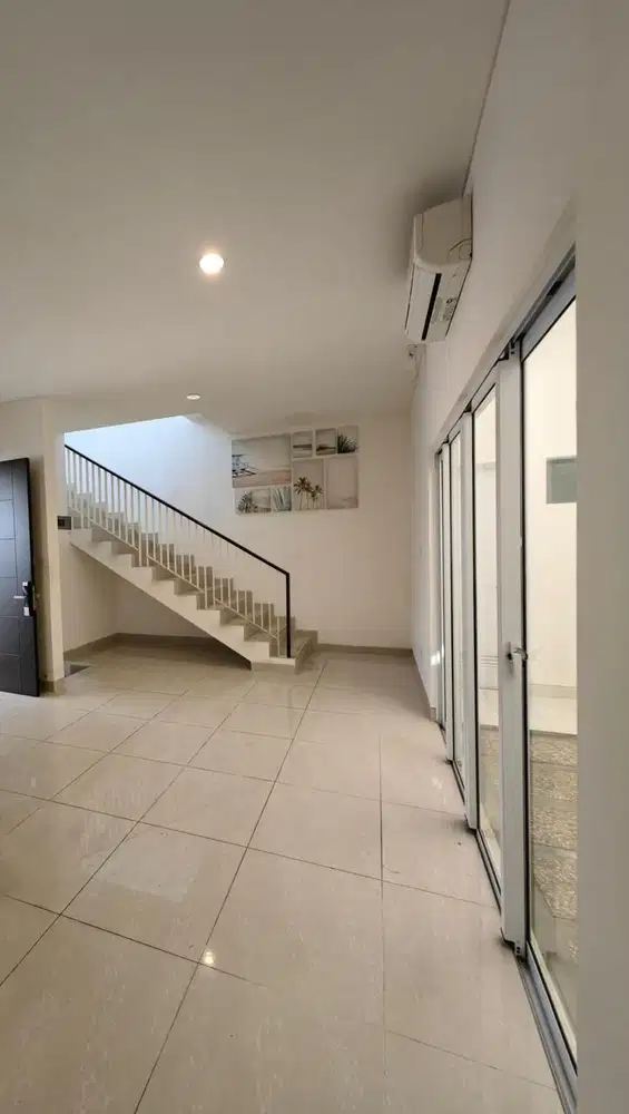 RUMAH THE RIVIERA PURI CIPONDOH INCLUDE AC TIAP RUANGAN