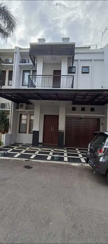 DISEWA RUMAH MINIMALIS SIAP HUNI DALAM TOWNHOUSE CIPETE JAKARTA SELATA