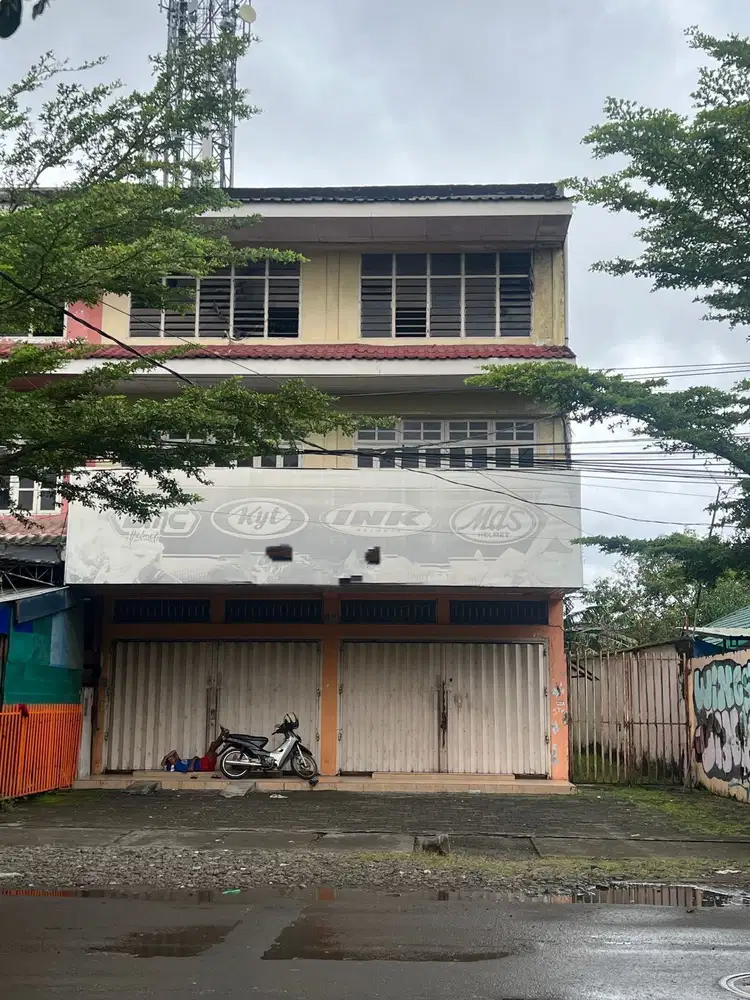 Ruko 2 petak di jalan cendrawasih makassar