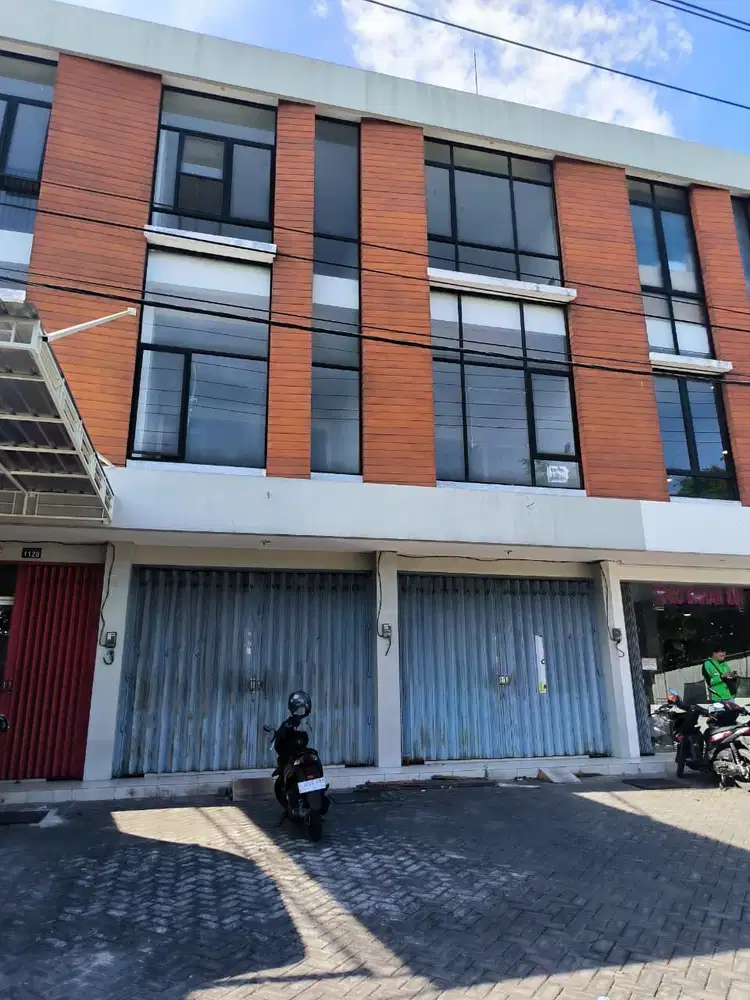 Ruko Bangunan Baru 3 Lantai Siap Huni Raya Menganti