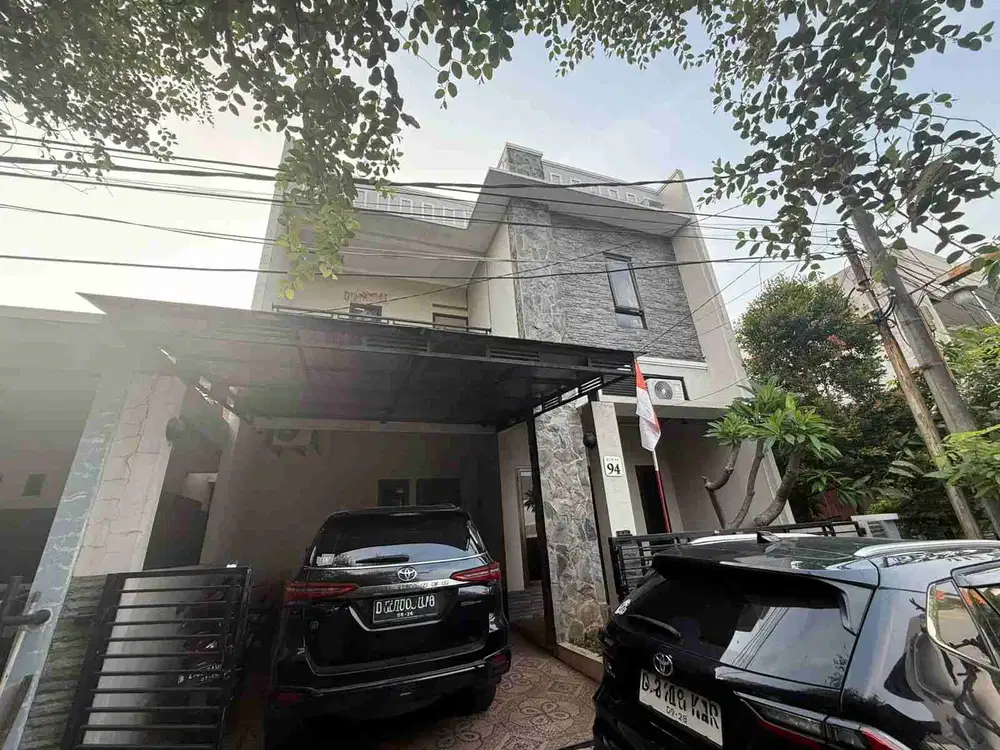 Rumah siap huni cantik dan nyaman di Bekasi