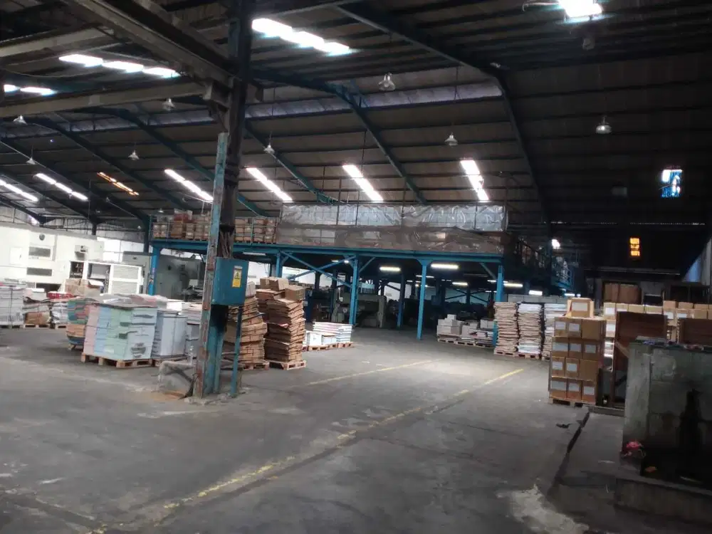 Dijual/disewakan Gudang Industri Siap Huni , Nol Jalan Raya Raya Klete