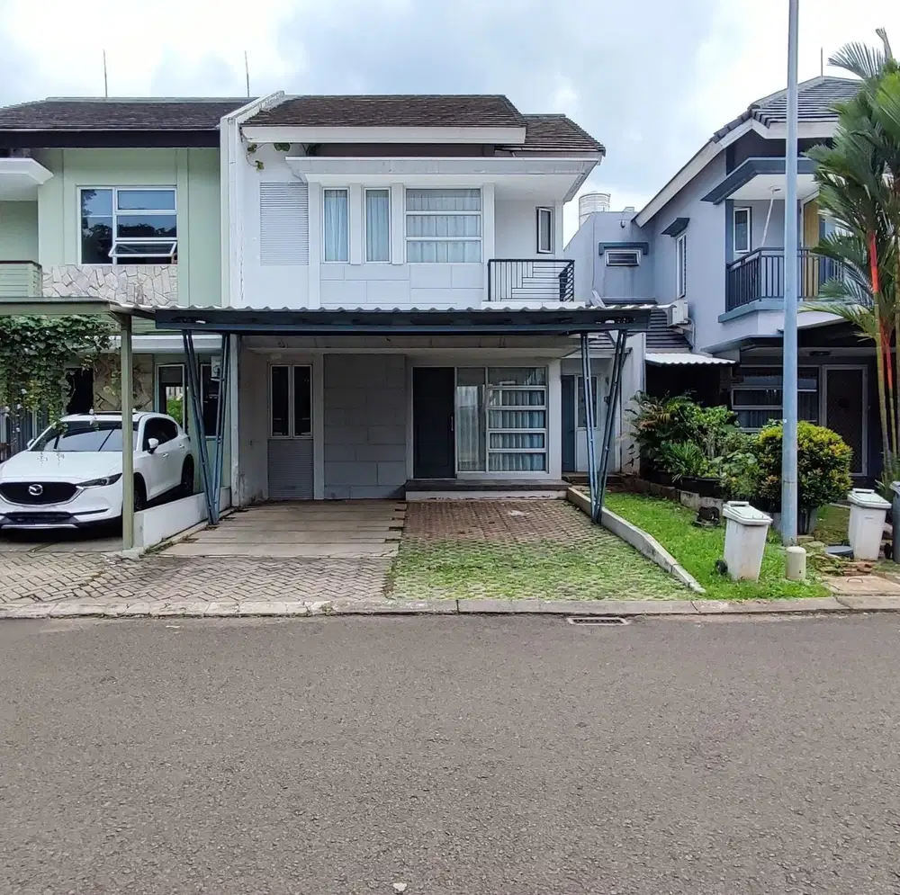 Jual Cepat Rumah di cluster Castilla, BSD City 1 menit ke Pintu Tol BS