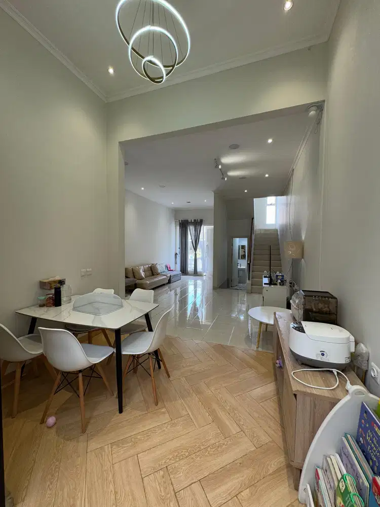 Harga miring rumah the springs canary gading serpong