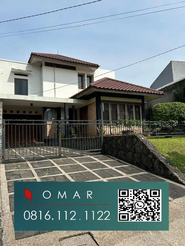 Rumah cantik di sektor 5 bintaro dengan taman belakang