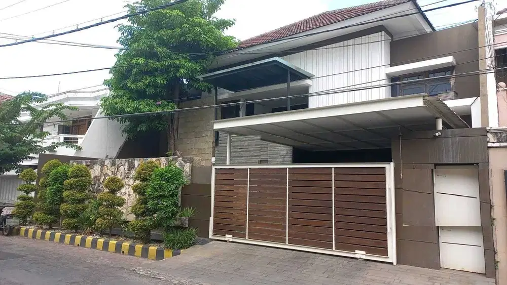 DIJUAL RUMAH DHARMAHUSDA INDAH BARAT SURABAYA RON.A2431