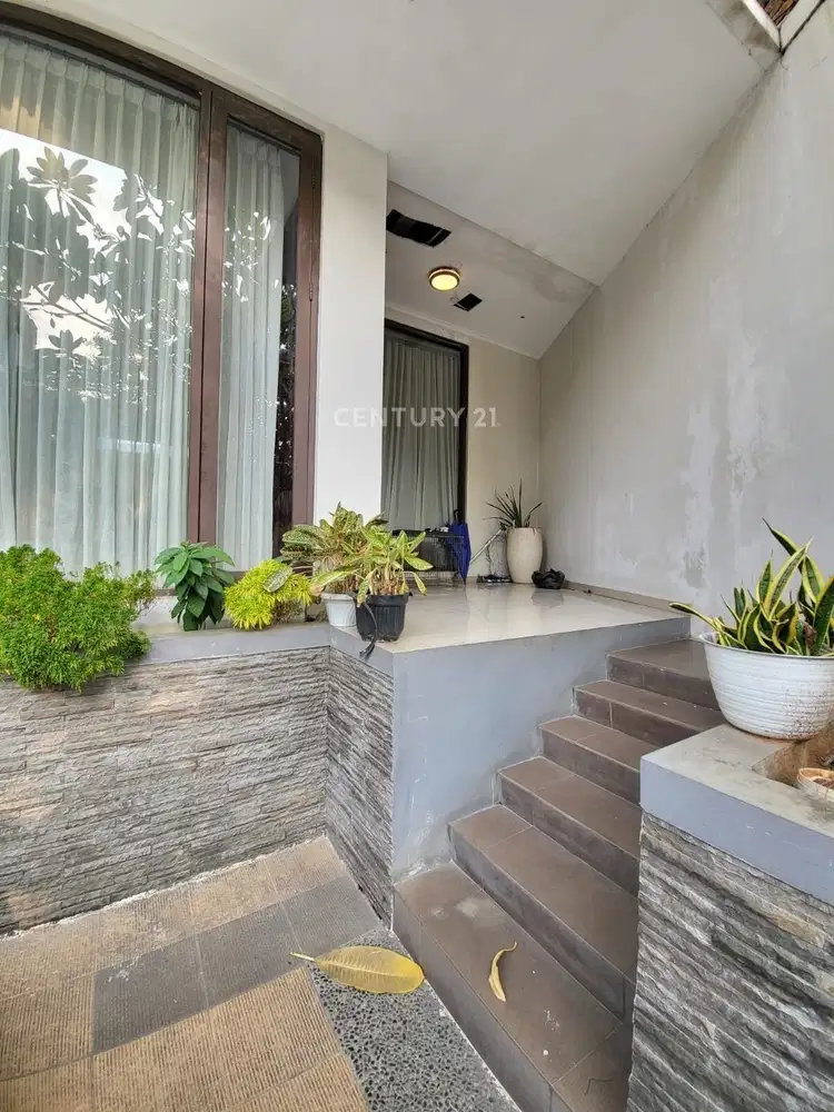 Rumah Dijual Dg Swimming Pool Di Kebayoran Bintaro Jaya SC16189