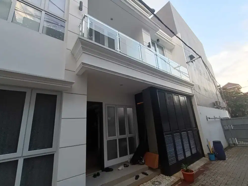 DJUAL/SEWAKAN RUMAH CLUSTER DI SUKABUMI UTARA JAKARTA