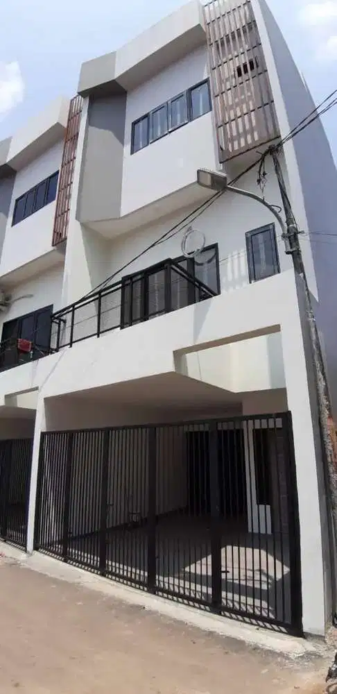 Jual Rumah Baru dekat Gancit dan PIM Jl. Harun Kebayoran lama Jaksel