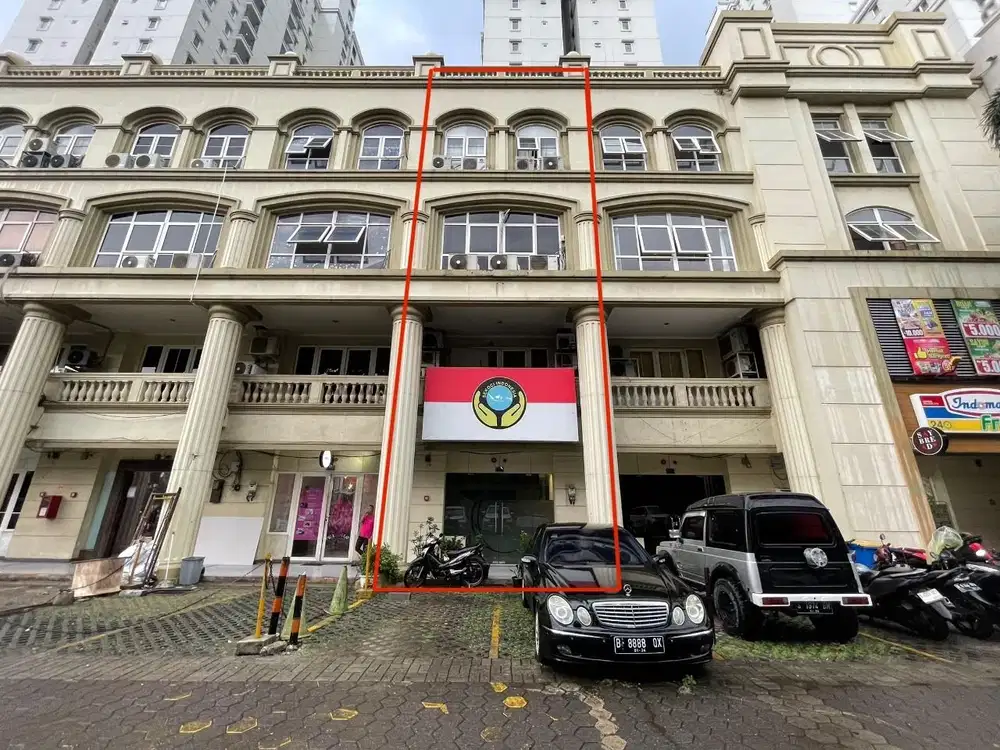 Jual via lelang! Ruko Pallazo Grand Place Kemayoran Jakpus