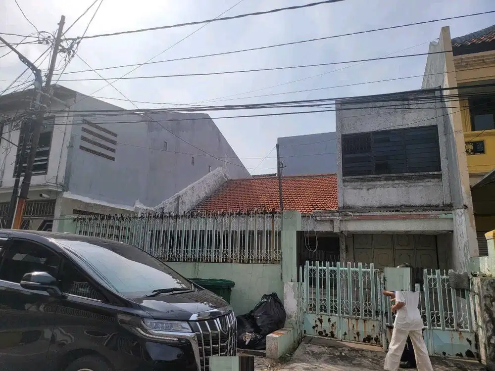 DIJUAL RUMAH TENGGILIS MEJOYO UTARA SURABAYA RON.A2344