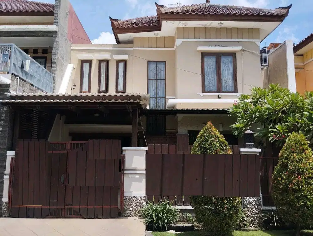 DIJUAL RUMAH PURI MAS PECATU GUNUNG ANYAR SURABAYA RON.A1829