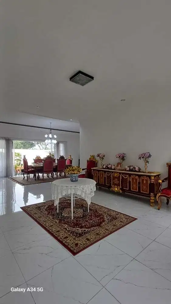 Rumah View Golf di SUVARNA PADI