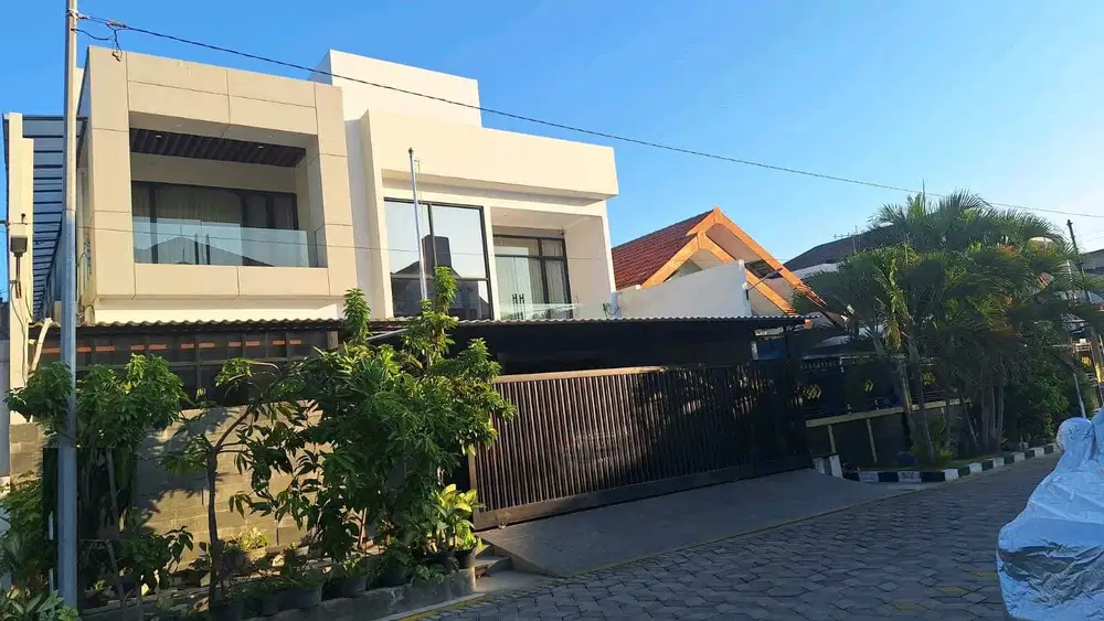 DIJUAL RUMAH NIRWANA EKSEKUTIF RUNGKUT SURABAYA RON.A2197