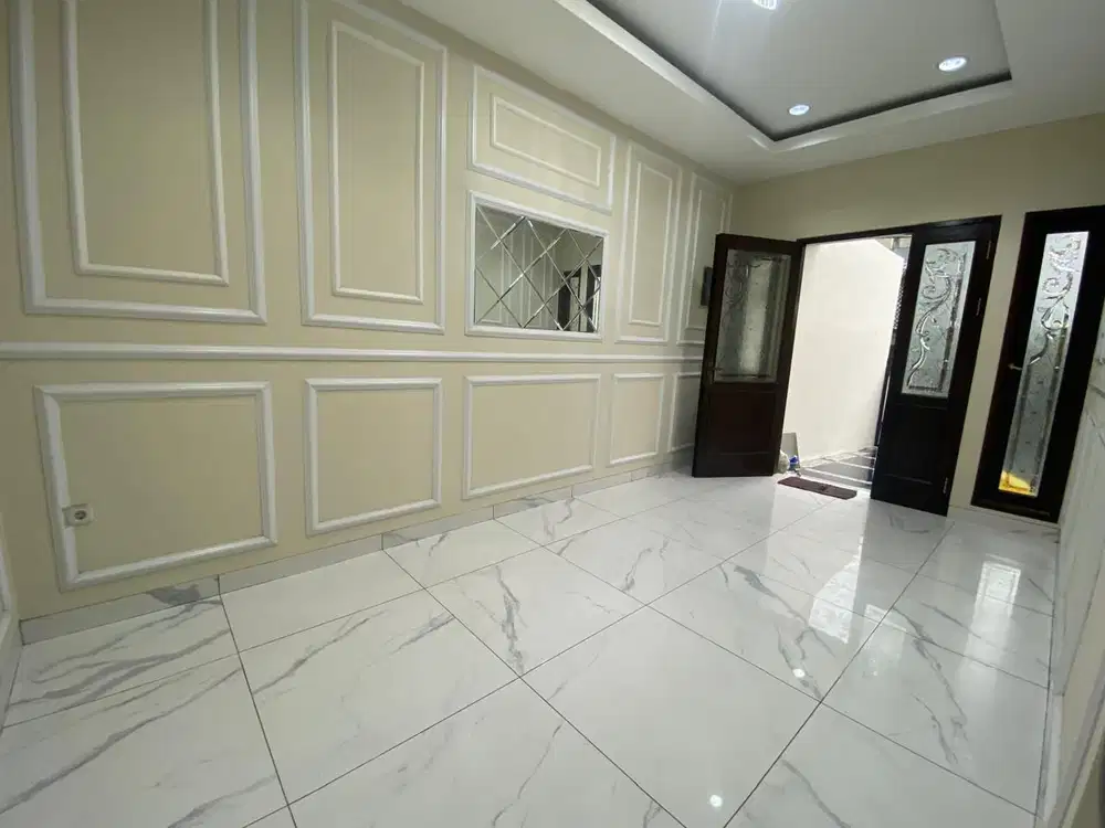 Dijual Cepat Rumah 4 Lantai Brand New Gading Pandawa - Jakut