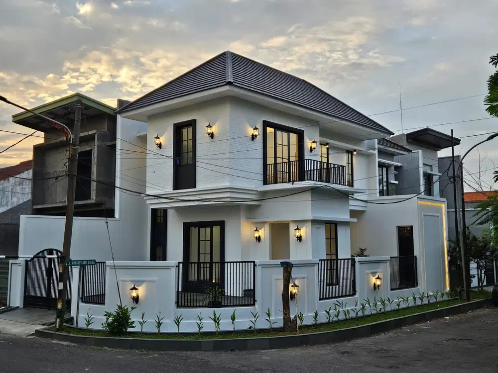 RUMAH BARU GRESS COLONIAL MODERN RUNGKUT ASRI UTARA SURABAYA SELATAN