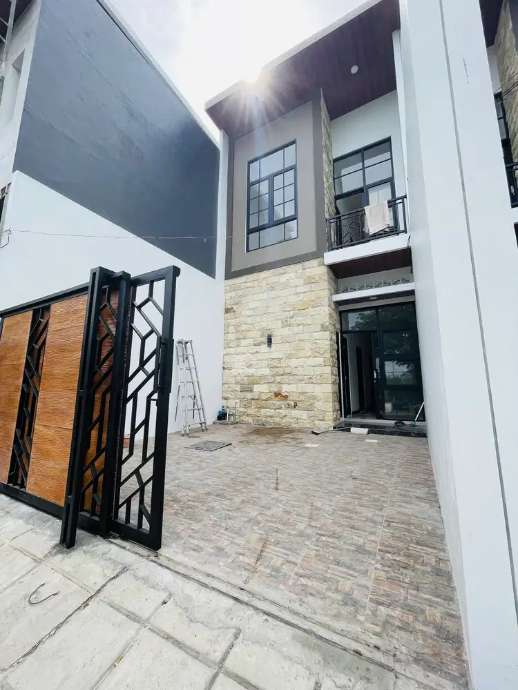 Segera dibeli rumah kost 10kamar semua kamar mandi dalam keputih