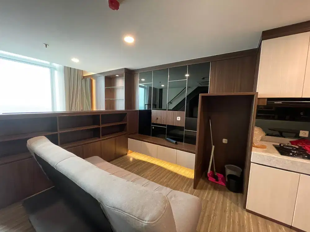 JUAL RUGI BIZLOFT U RESIDENCE LIPPO SUPERMALL KARAWACI