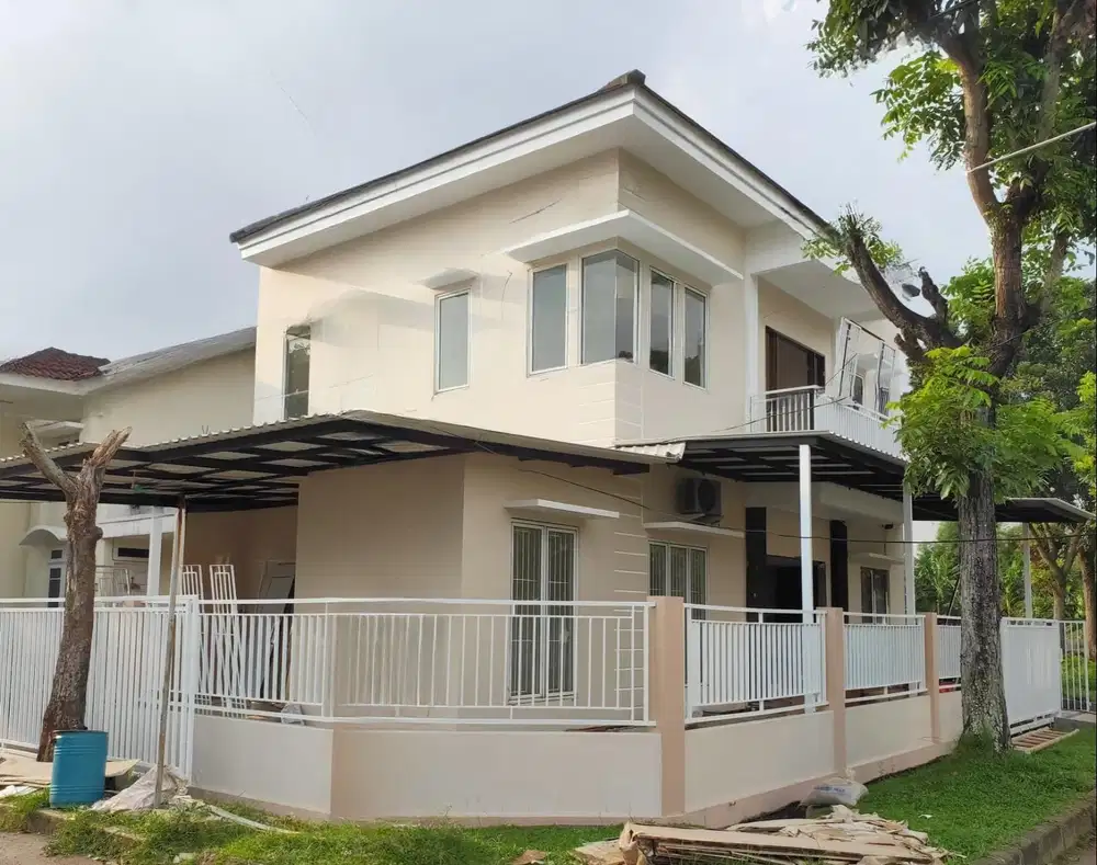 RUMAH HOOK/HOEK HADAP BARAT DAYA - SEKTOR 8A GADING SERPONG TANGERANG