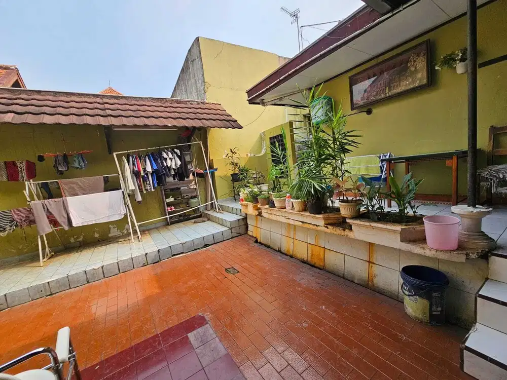 DIJUAL RUMAH MASIH LAYAK HUNI  DI RADIO DALAM KEBAYORAN BARU JAKARTA S