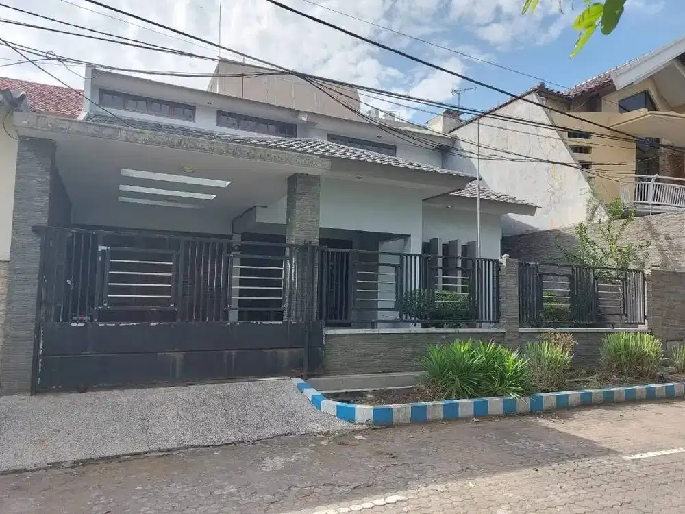 Dijual Rumah Tenggilis Mejoyo Surabaya  SIU.A254