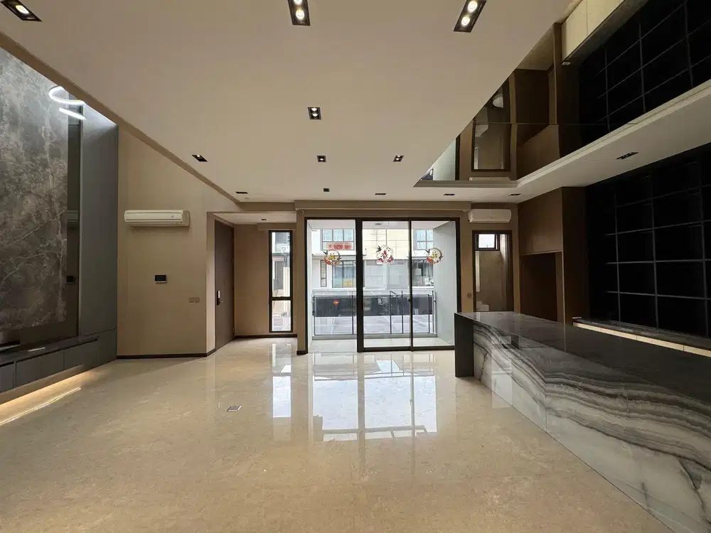 RUMAH HAMPIR FURNISHED CAKEP The Zora Cluster Keia BSD